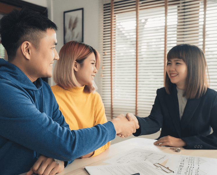 Real estate consultation meeting